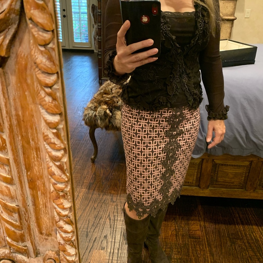 Harold’s Pencil Skirt 6 with Brown Aryeh Top M